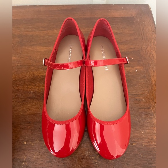Red Patent Leather Mary Jane Flats size 8 never worn - Picture 7 of 8